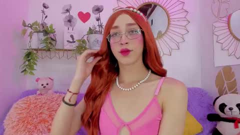Snapshot of ariadna_evangeline chatting on 4, 11, 2025 Angel online show from 4, 11, 2025