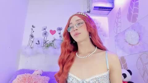 Snapshot of ariadna_evangeline chatting on 4, 12, 2025 Angel online show from 4, 12, 2025