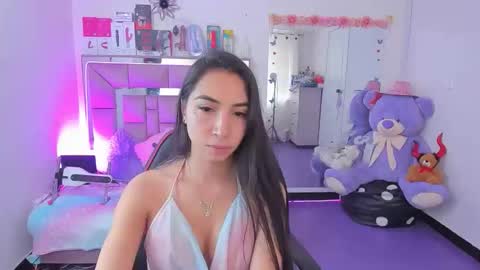 ariadnacappelletty online show from 30, 5, 2026