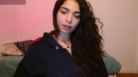 Snapshot of ariagal chatting on 7, 7, 2026 ariagal online show from 7, 7, 2026