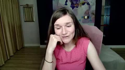 AriaGray online show from 8, 11, 2025