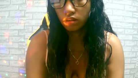 Snapshot of ariah13 chatting on 14, 3, 2026 ariah13 online show from 14, 3, 2026