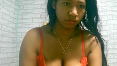 Snapshot of ariah13 chatting on 22, 5, 2026 ariah13 online show from 22, 5, 2026