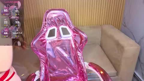 ariana18_b online show from 5, 3, 2026