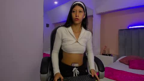 Snapshot of ariana_cri_x chatting on 20, 6, 2026 ariana_cri_x online show from 20, 6, 2026