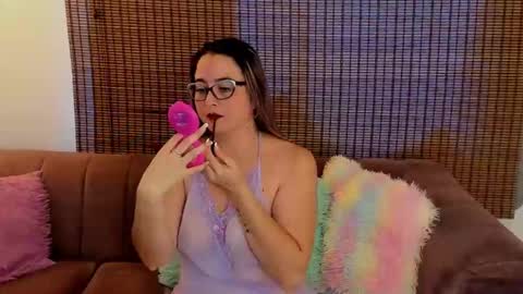 Snapshot of ariana_cross_ chatting on 11, 5, 2026 Ariana Cruz online show from 11, 5, 2026
