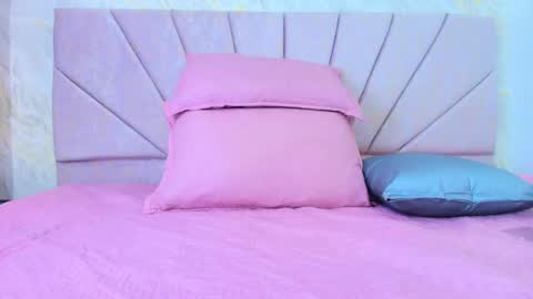 Snapshot of ariana_florez chatting on 6, 6, 2026 Sofia online show from 6, 6, 2026