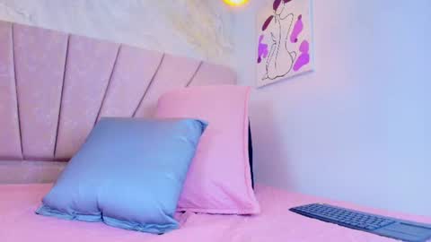 Snapshot of ariana_florez chatting on 4, 8, 2026 Sofia online show from 4, 8, 2026