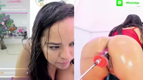 Snapshot of ariana_girl_ chatting on 12, 1, 2025 ariana girl online show from 12, 1, 2025