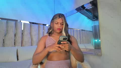 Snapshot of ariana_grande233 chatting on 28, 5, 2026 ariana_grande233 online show from 28, 5, 2026