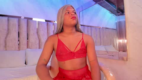 Snapshot of ariana_grande233 chatting on 29, 5, 2026 ariana_grande233 online show from 29, 5, 2026