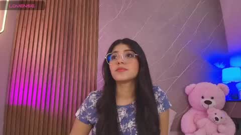 Snapshot of ariana_jhonson11 chatting on 29, 4, 2026 Ariana online show from 29, 4, 2026