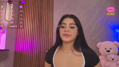 Snapshot of ariana_jhonson11 chatting on 2, 5, 2026 Ariana online show from 2, 5, 2026