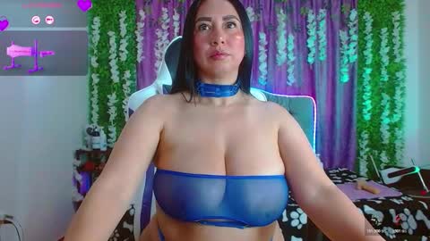 Ariana online show from 8, 11, 2025