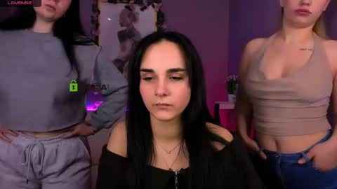 Snapshot of ariana_ross7 chatting on 3, 2, 2026 ariana_ross7 online show from 3, 2, 2026