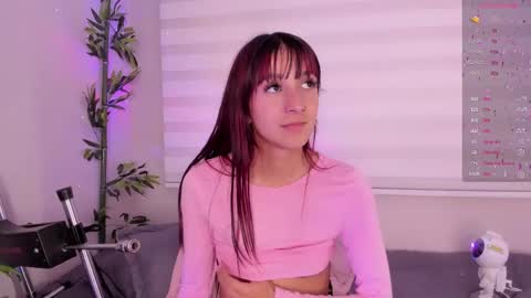 Snapshot of ariana_rosse__ chatting on 27, 2, 2025 Ariana  online show from 27, 2, 2025