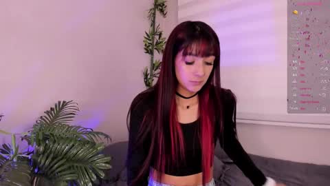 Snapshot of ariana_rosse__ chatting on 28, 2, 2025 Ariana  online show from 28, 2, 2025