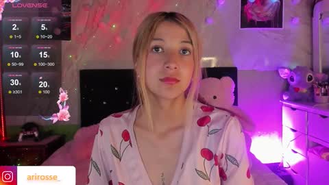 Snapshot of ariana_rosse__ chatting on 28, 9, 2025 Ariana  online show from 28, 9, 2025