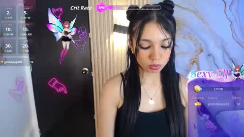 Snapshot of ariana_toro chatting on 16, 12, 2025 ariana_toro online show from 16, 12, 2025