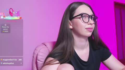 arianahot777 online show from 27, 5, 2026