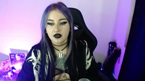 Snapshot of arianauwu666 chatting on 19, 5, 2026 help me 100 hands up my OF is Free online show from 19, 5, 2026