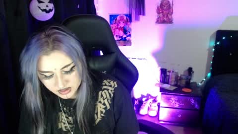 Snapshot of arianauwu666 chatting on 7, 6, 2026 help me 100 hands up my OF is Free online show from 7, 6, 2026