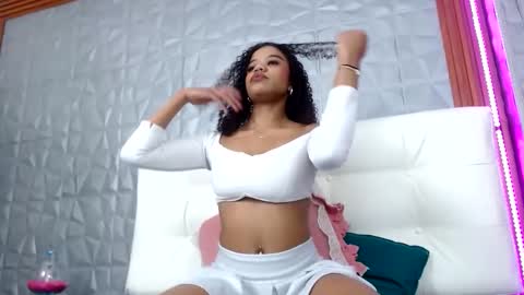 arianna_rochel online show from 2, 11, 2025