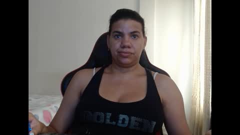 Snapshot of ariannaloovel chatting on 21, 1, 2025 ariannaloovel online show from 21, 1, 2025