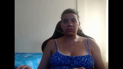 Snapshot of ariannaloovel chatting on 4, 2, 2025 ariannaloovel online show from 4, 2, 2025