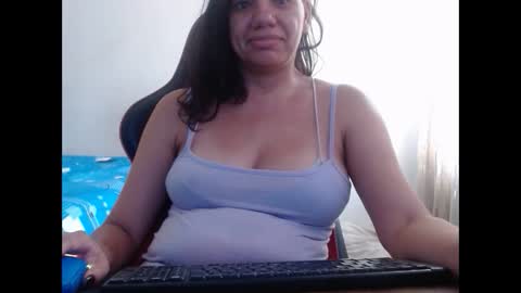 Snapshot of ariannaloovel chatting on 17, 9, 2025 ariannaloovel online show from 17, 9, 2025