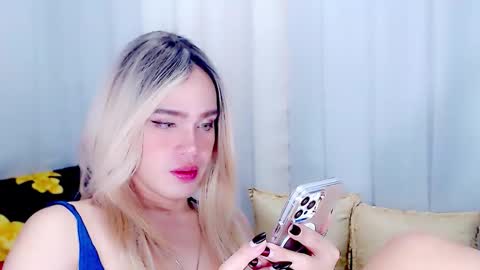 Snapshot of arianne_xoxo777 chatting on 13, 3, 2026 ARIANNE CUMS online show from 13, 3, 2026
