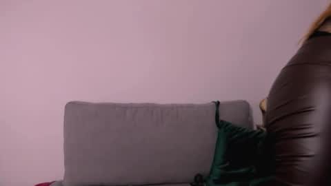 Aria online show from 8, 4, 2026