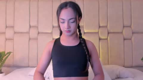Snapshot of aribloom7 chatting on 12, 7, 2026 Welcome to Ari room online show from 12, 7, 2026