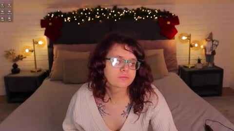 Ariell Mini online show from 23, 12, 2025