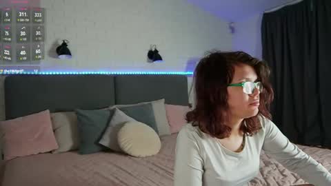 Snapshot of ariell_mini chatting on 30, 5, 2026 Ariell Mini online show from 30, 5, 2026