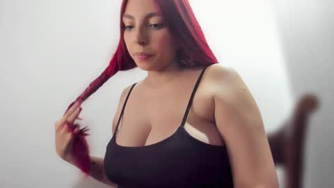 Stephany  online show from 26, 10, 2025