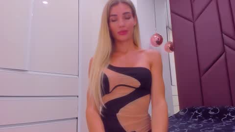 AriellaBlonde online show from 12, 9, 2025
