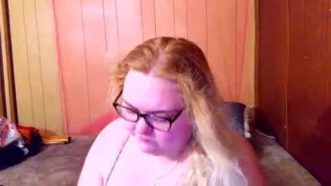 Snapshot of ariellejade06 chatting on 10, 6, 2026 ariellejade06 online show from 10, 6, 2026