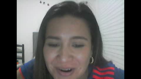 Snapshot of arielrose1022 chatting on 6, 6, 2026 Ariel Rose online show from 6, 6, 2026