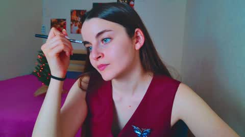 Snapshot of arielstonks_lovee chatting on 19, 12, 2024 arielstonks_lovee online show from 19, 12, 2024