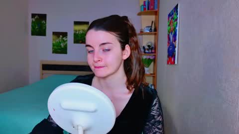 Snapshot of arielstonks_lovee chatting on 11, 3, 2025 arielstonks_lovee online show from 11, 3, 2025