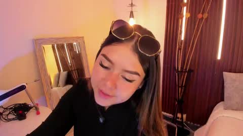  Arianna  online show from 16, 4, 2026