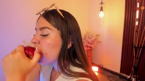  Arianna  online show from 17, 4, 2026