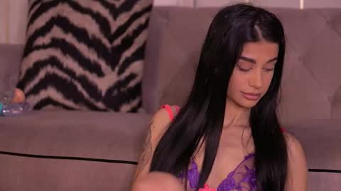 Arina online show from 14, 11, 2025