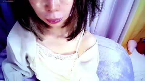 arincolove online show from 9, 3, 2026