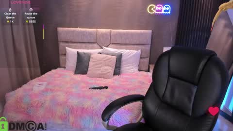 Ari  online show from 14, 4, 2026