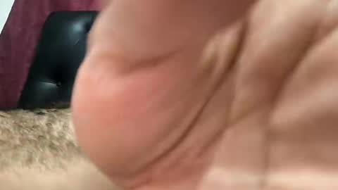 Snapshot of ariusni chatting on 10, 11, 2025 ariusni online show from 10, 11, 2025