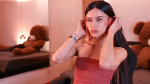  ariana  online show from 1, 6, 2026