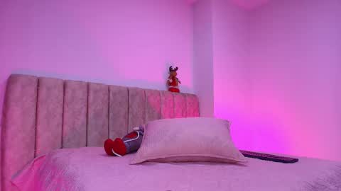 Arleth  online show from 2, 12, 2025