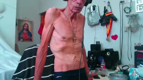 armaduradeacero online show from 17, 11, 2025